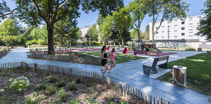 Nantes. Nouvelle aire de jeux pour les enfants au jardin des Plantes